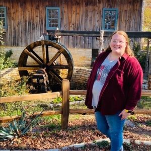 Meet your Posher, Mollie